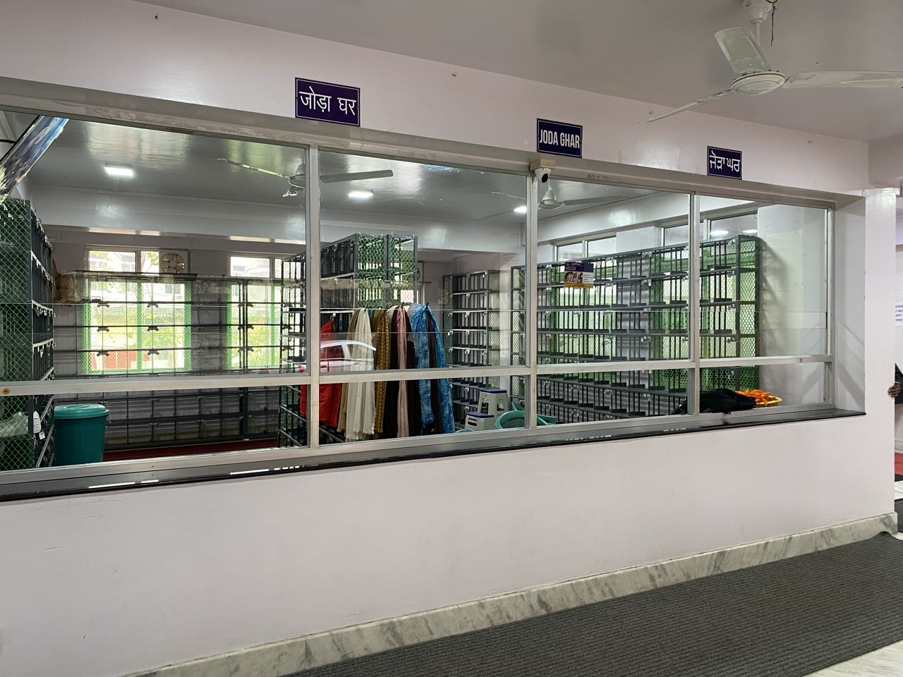 Lobby with Jodha Ghar